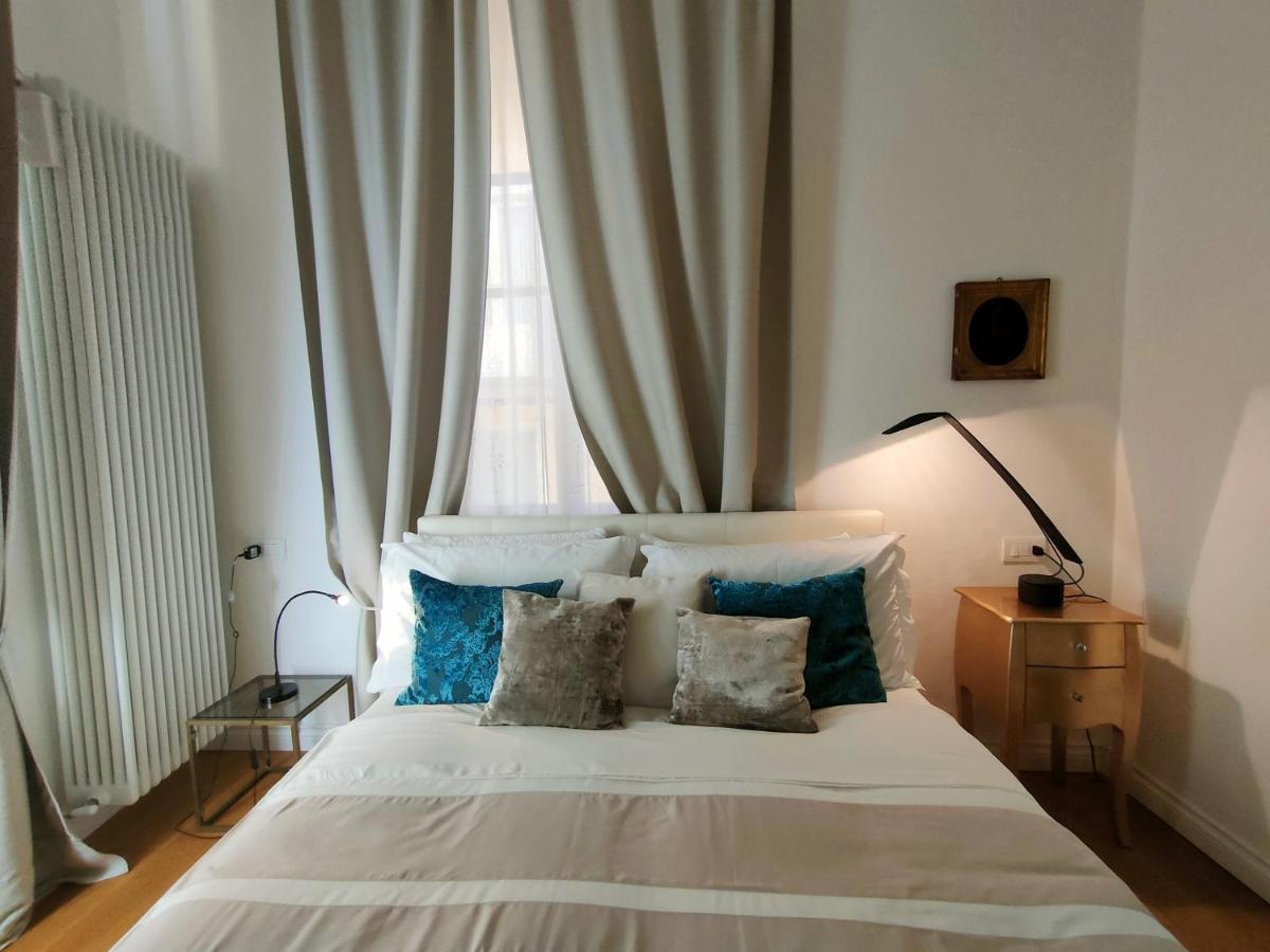 Piazza San Rocco Suite Art Verbania Extérieur photo